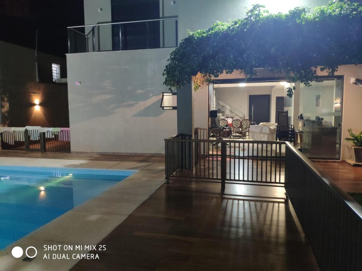 Villa Casa moderna no centro próxima a atrações turísticas à Foz do Iguaçu Extérieur photo